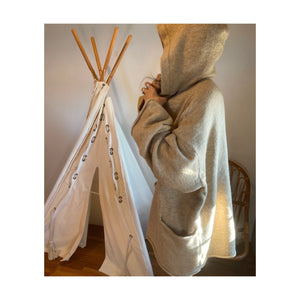 hood overknit