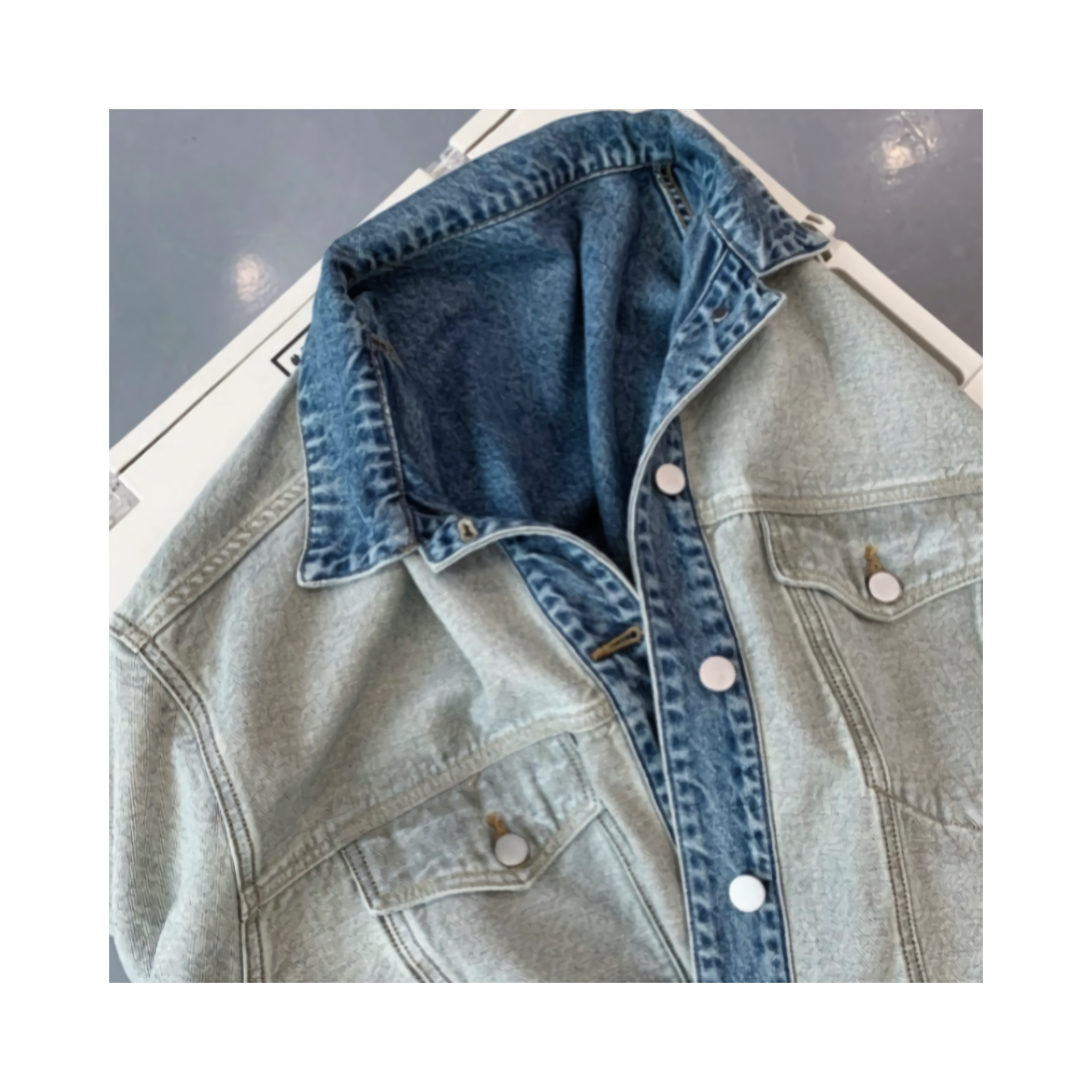 reversible denimjacket
