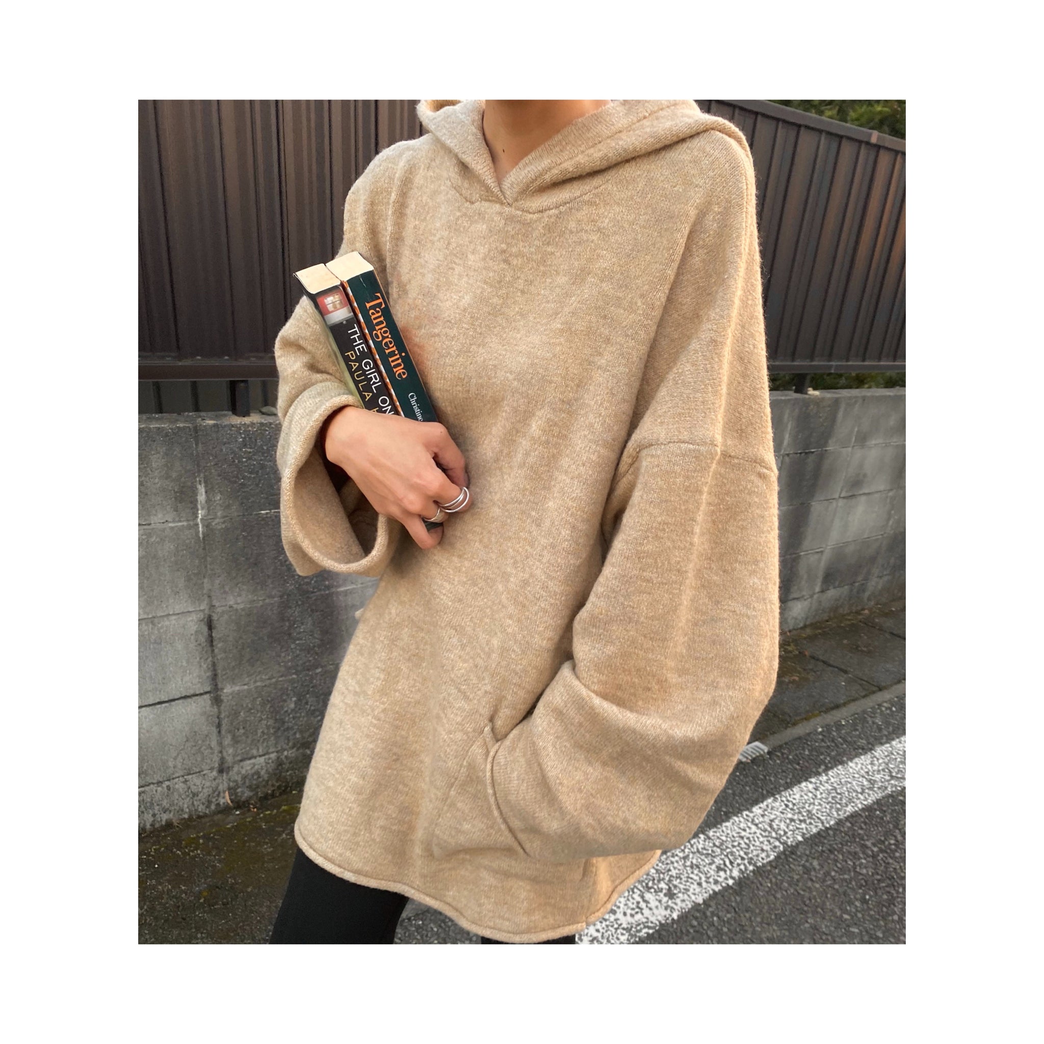 hood overknit