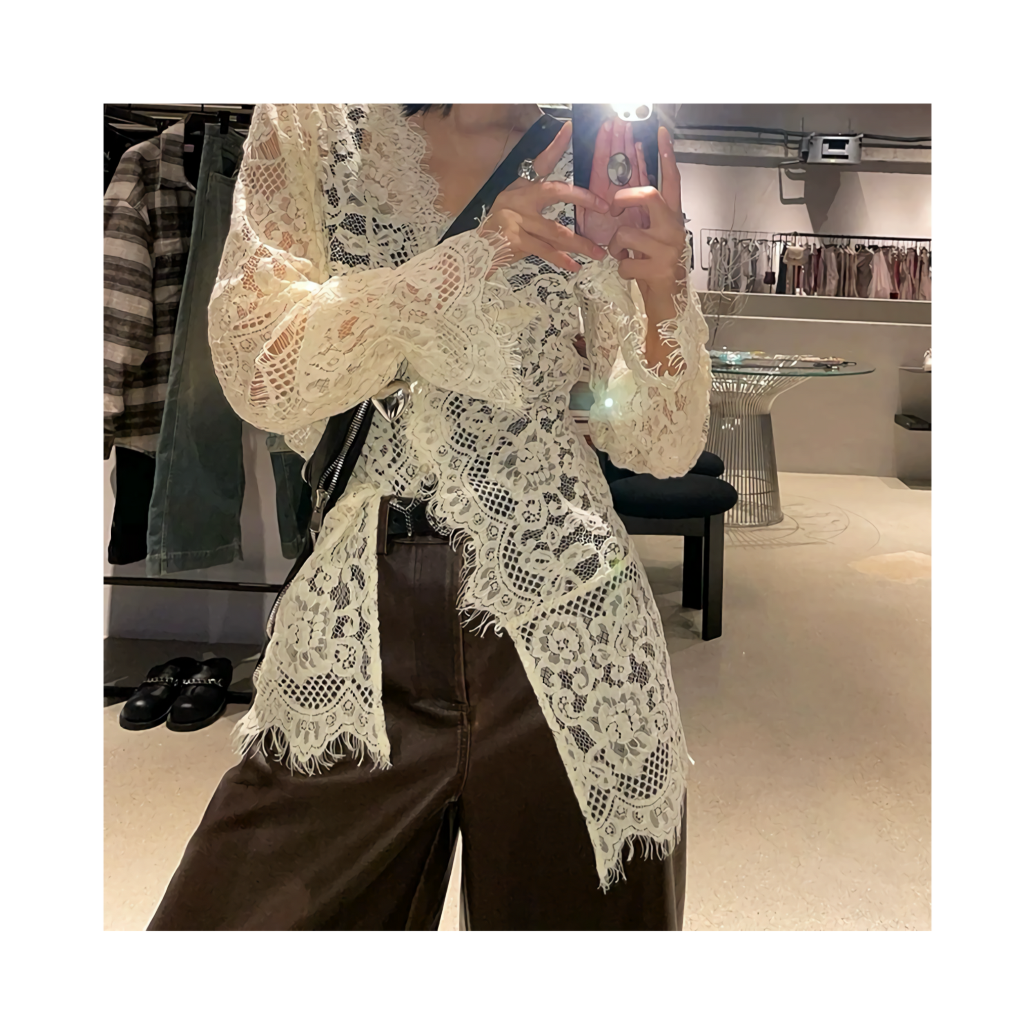 seethrou lace tops