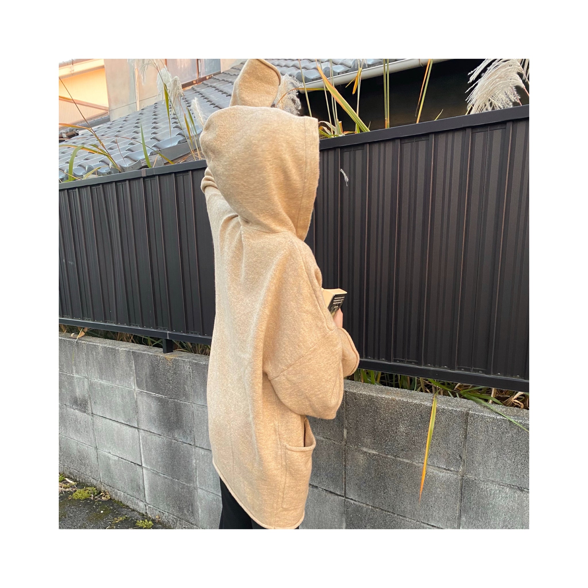 hood overknit