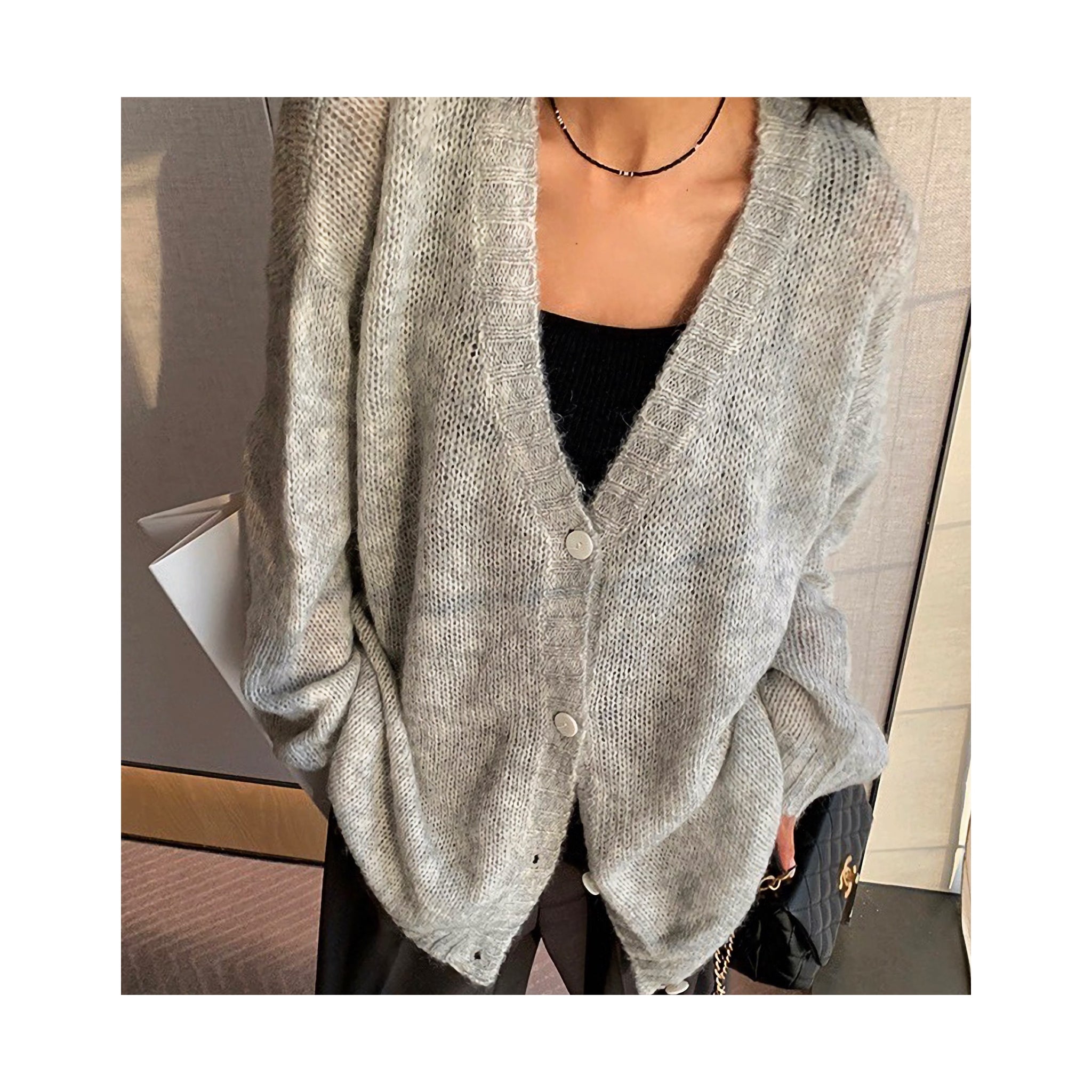 thin woolcardigan
