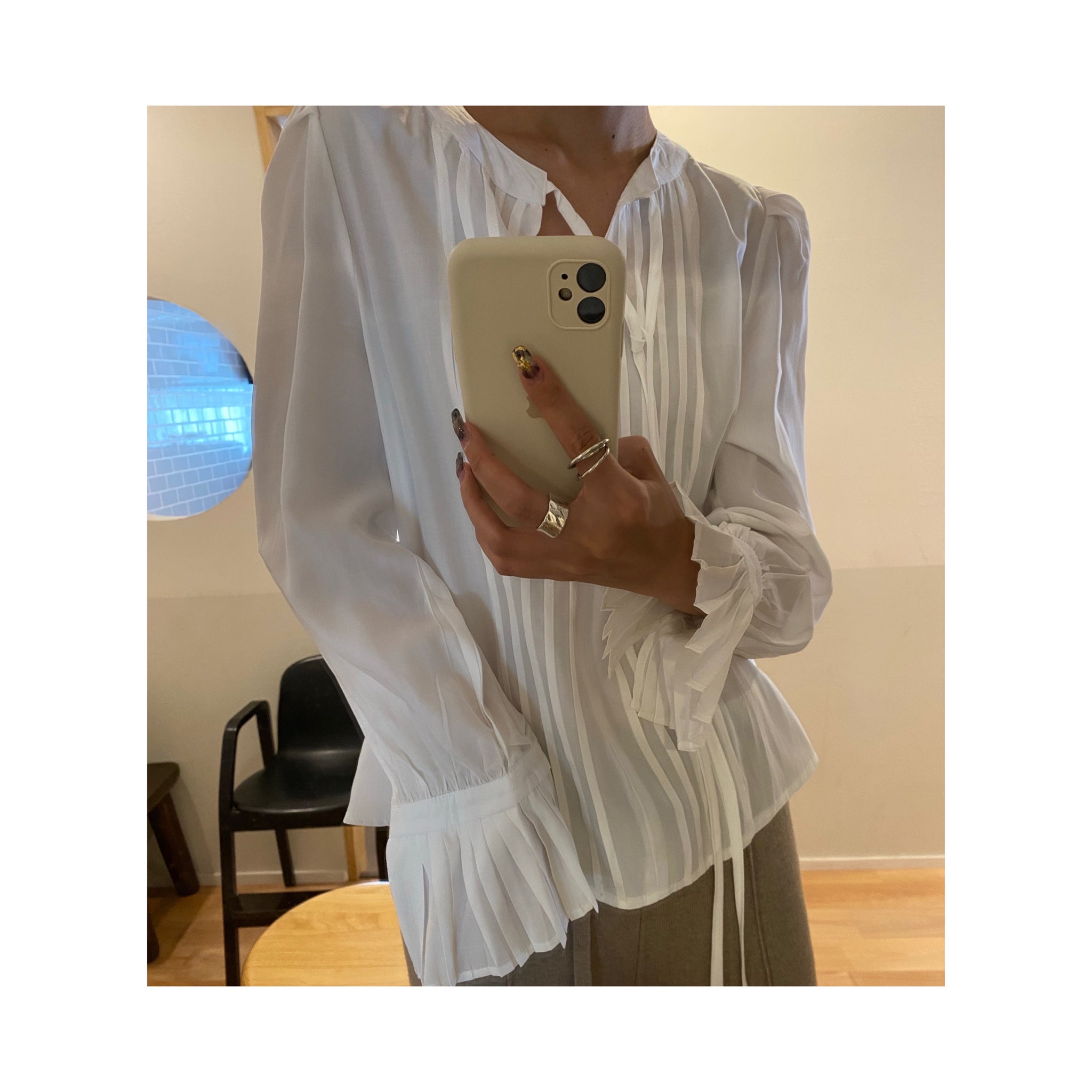 soft frillblouse