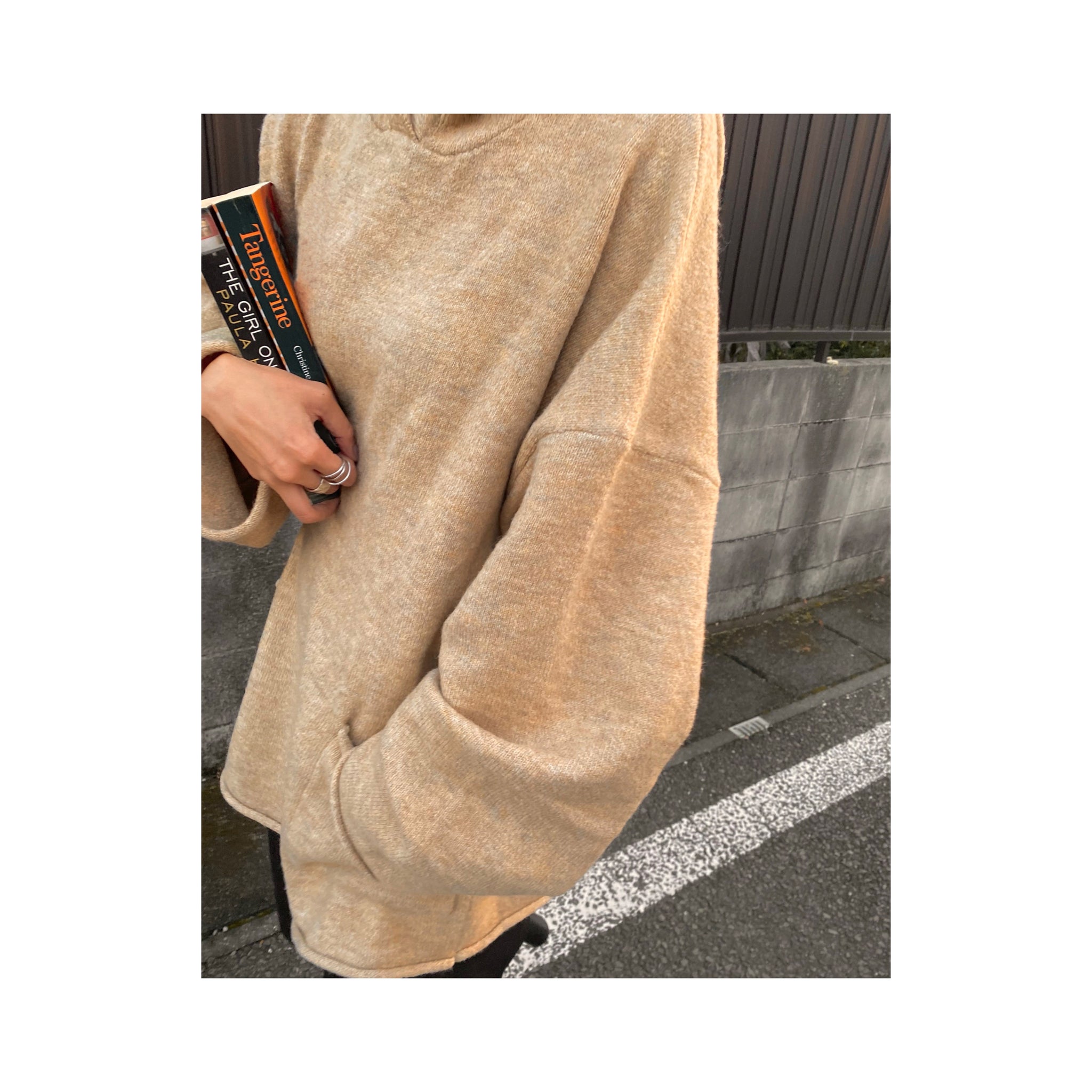 hood overknit
