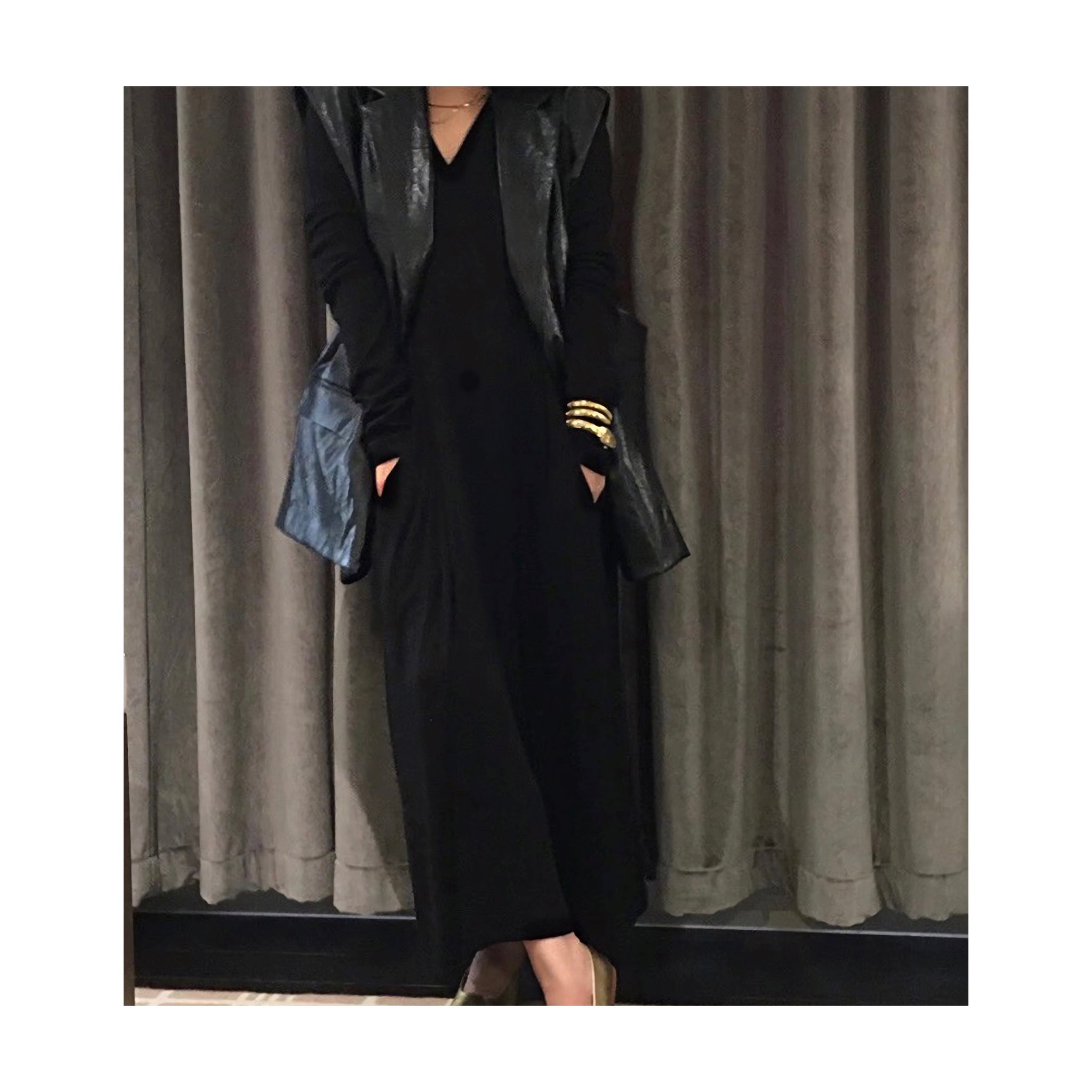 Vneck loose ONE PIECE