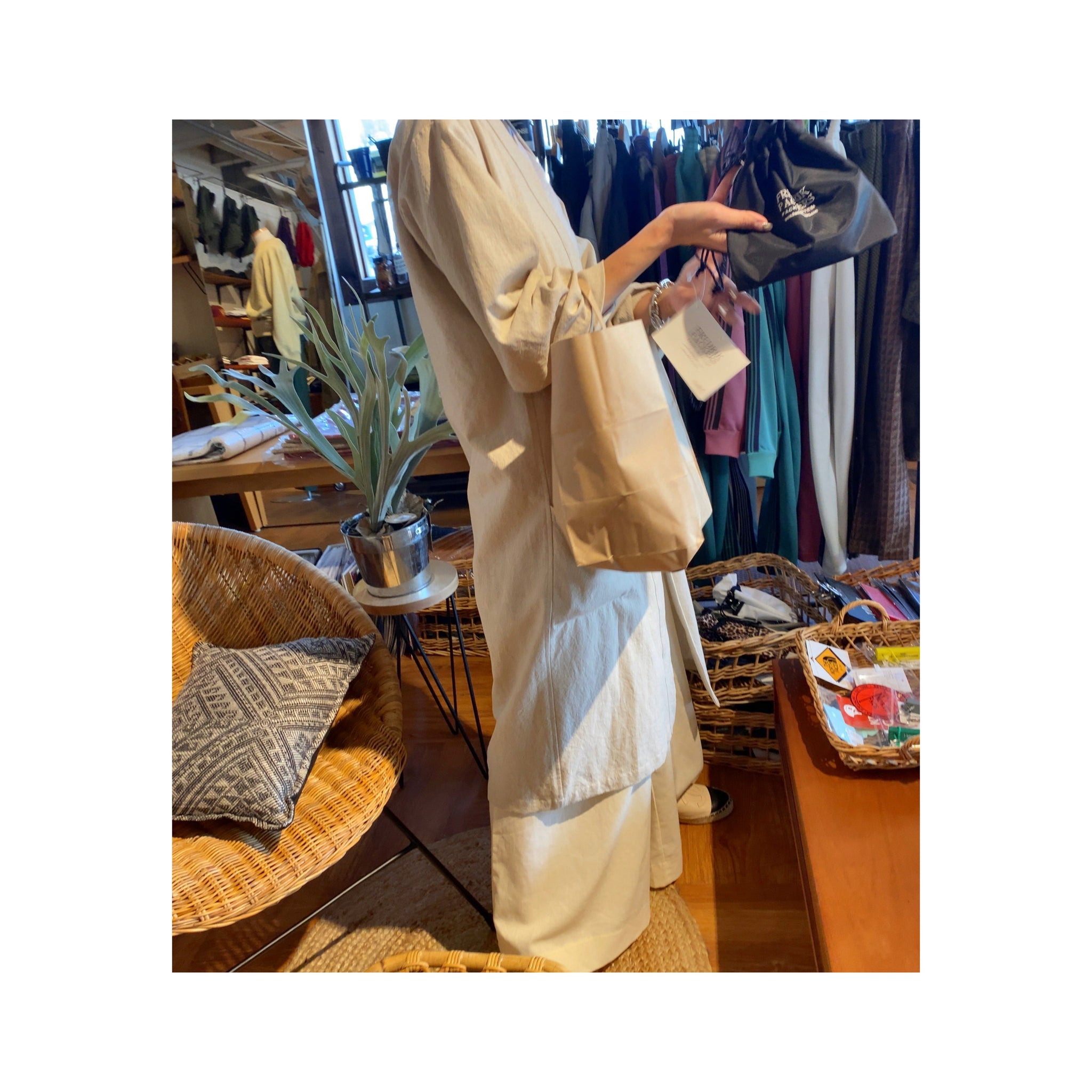 .simple linen gown
