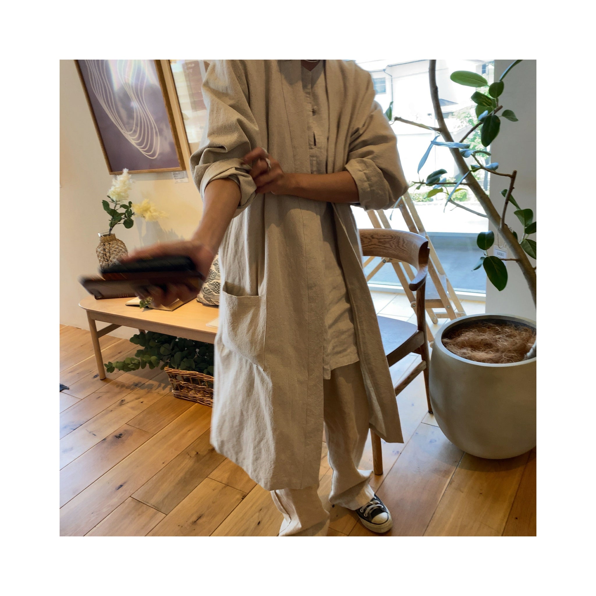 .simple linen gown