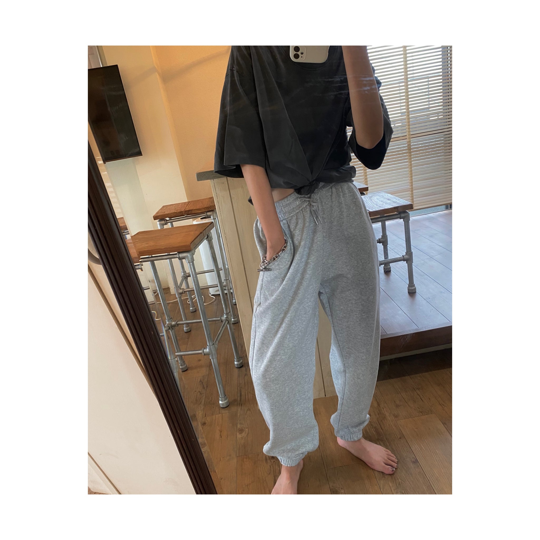 .simple sweat pants