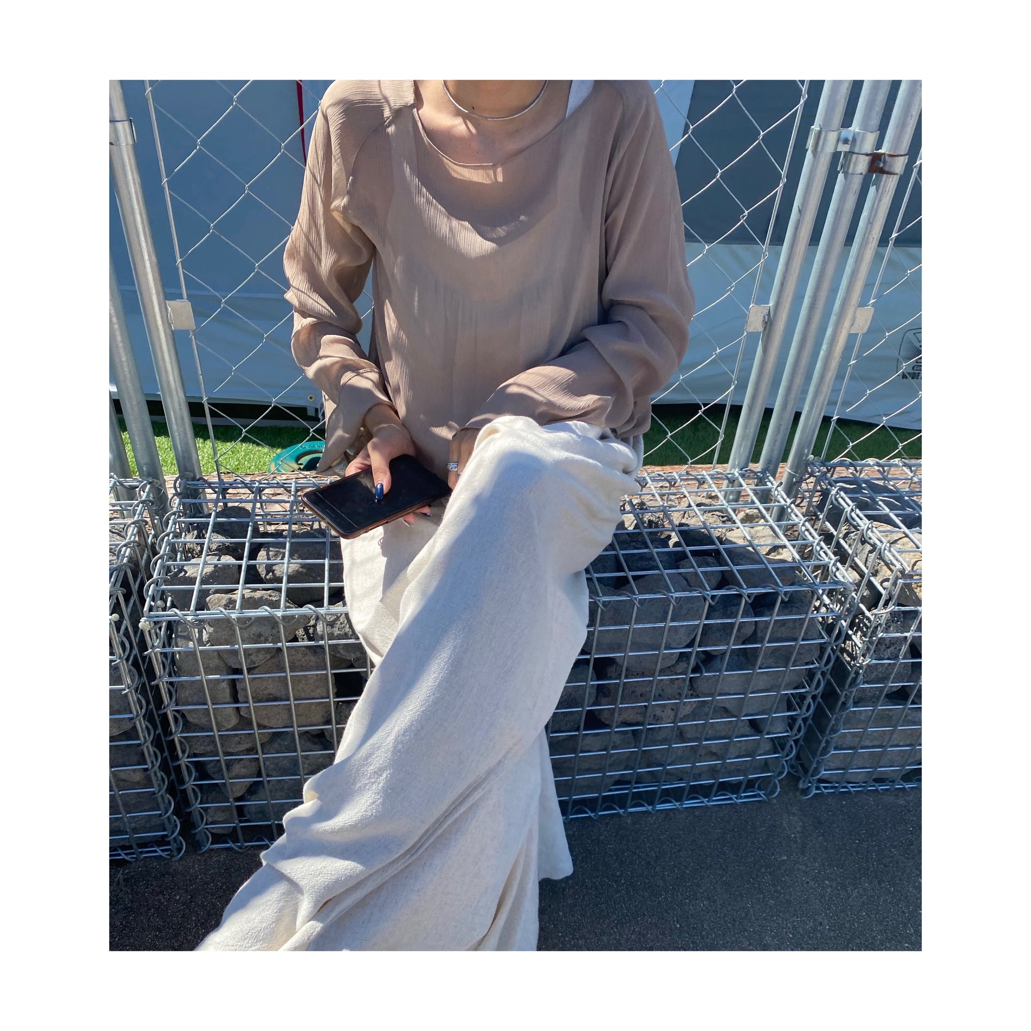 .seethrough layer tops