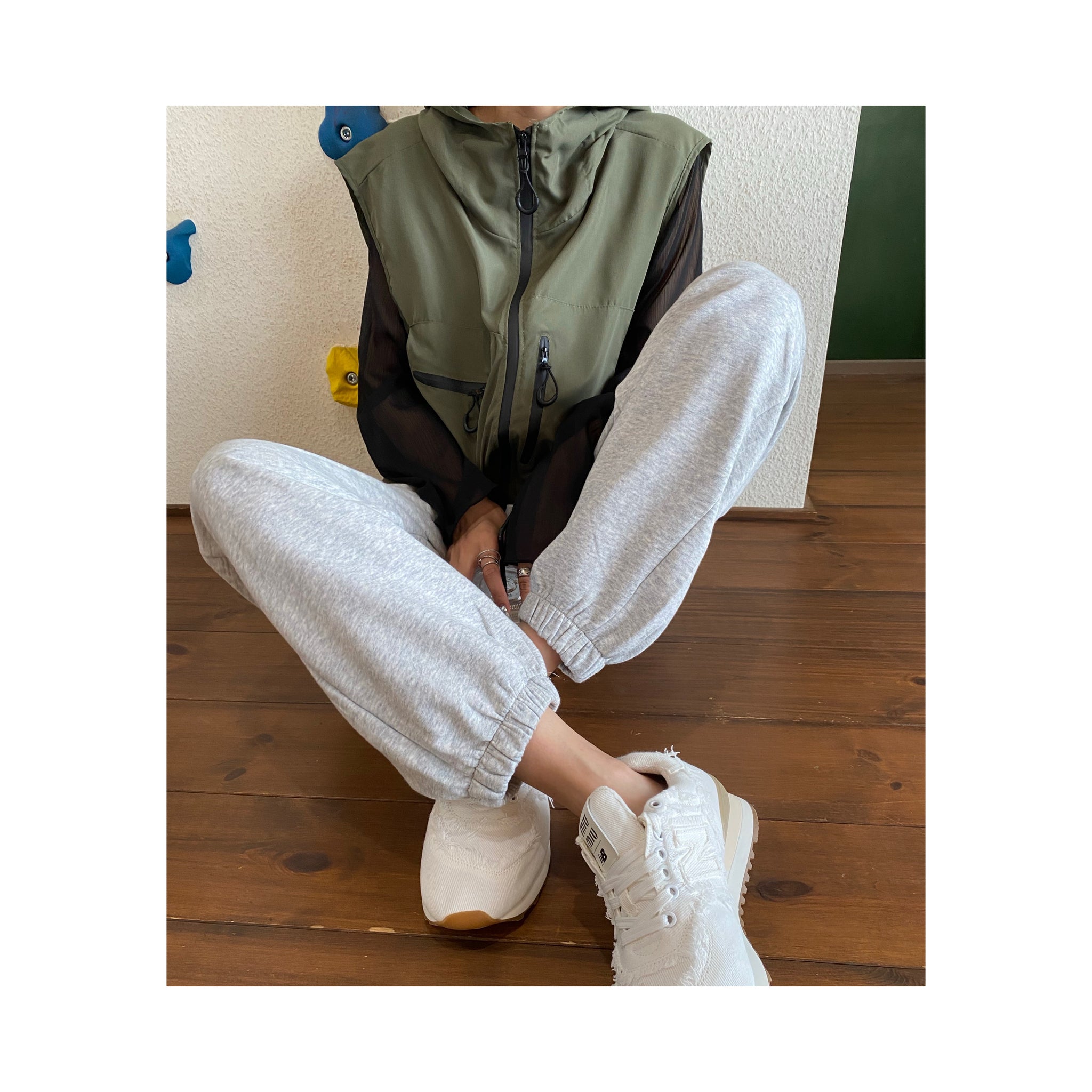 .seethrough layer tops