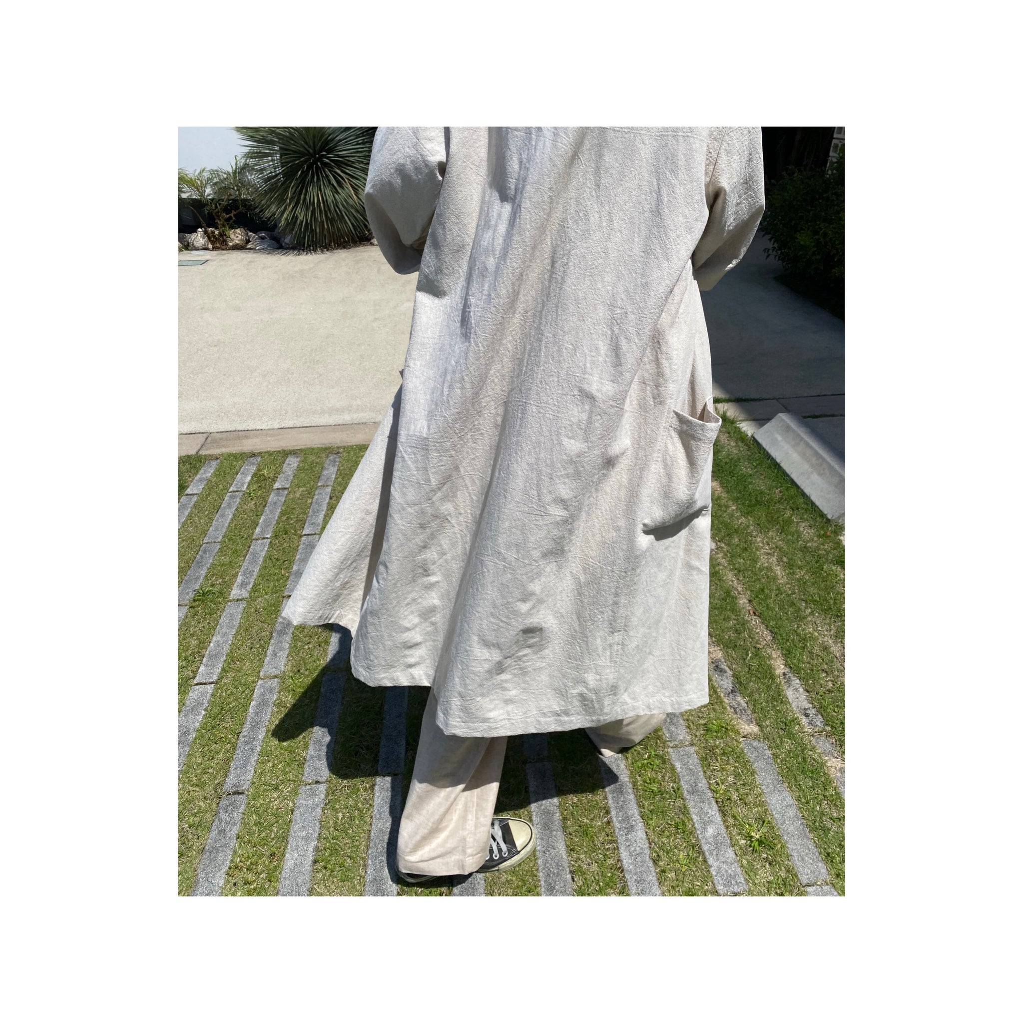 .simple linen gown