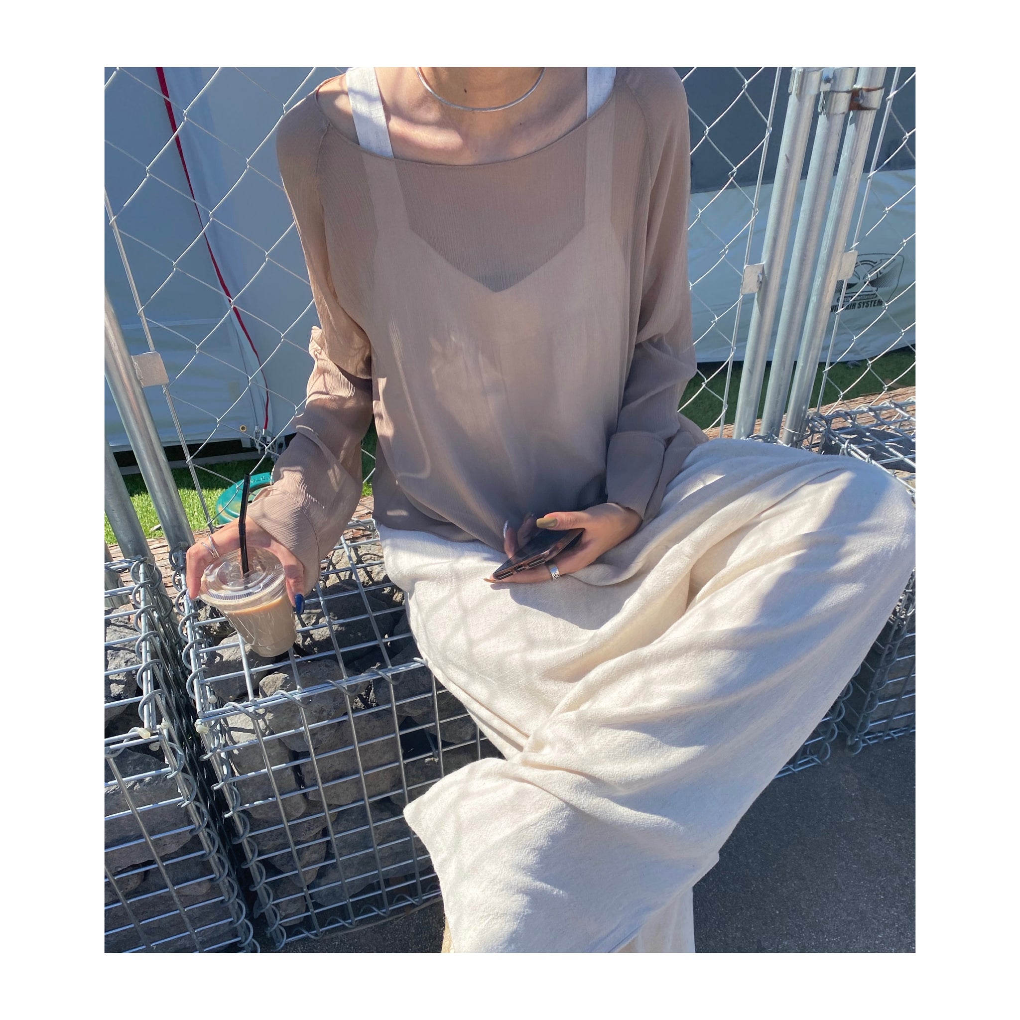 .seethrough layer tops