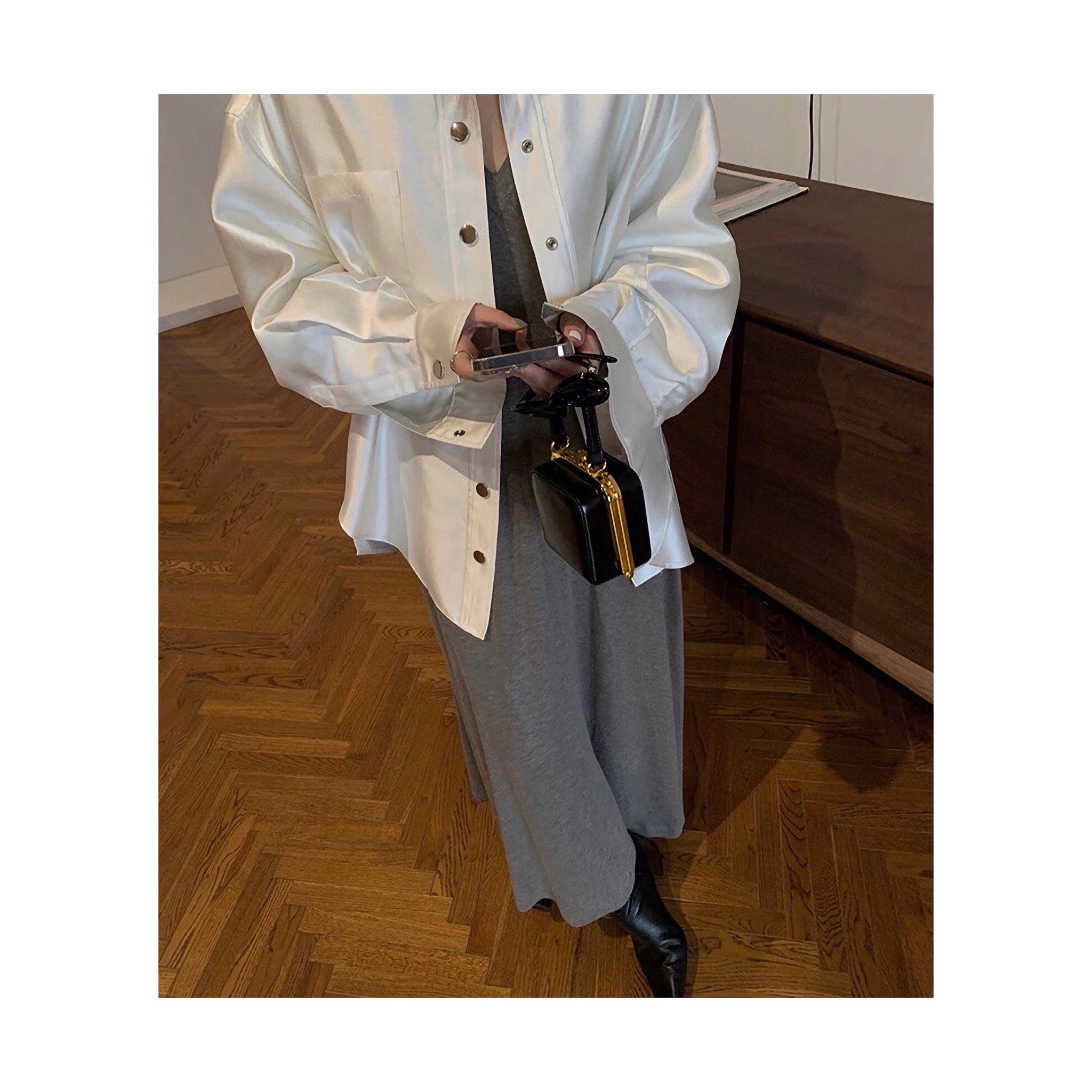 Vneck loose ONE PIECE