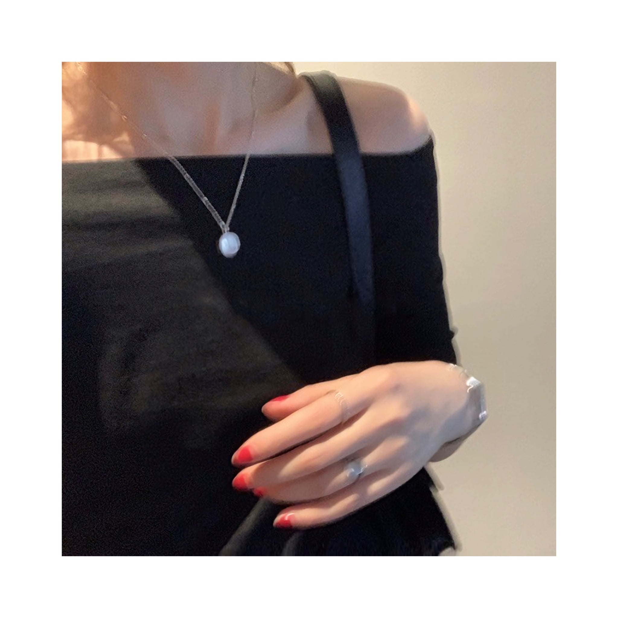 .cut offshoulder tops