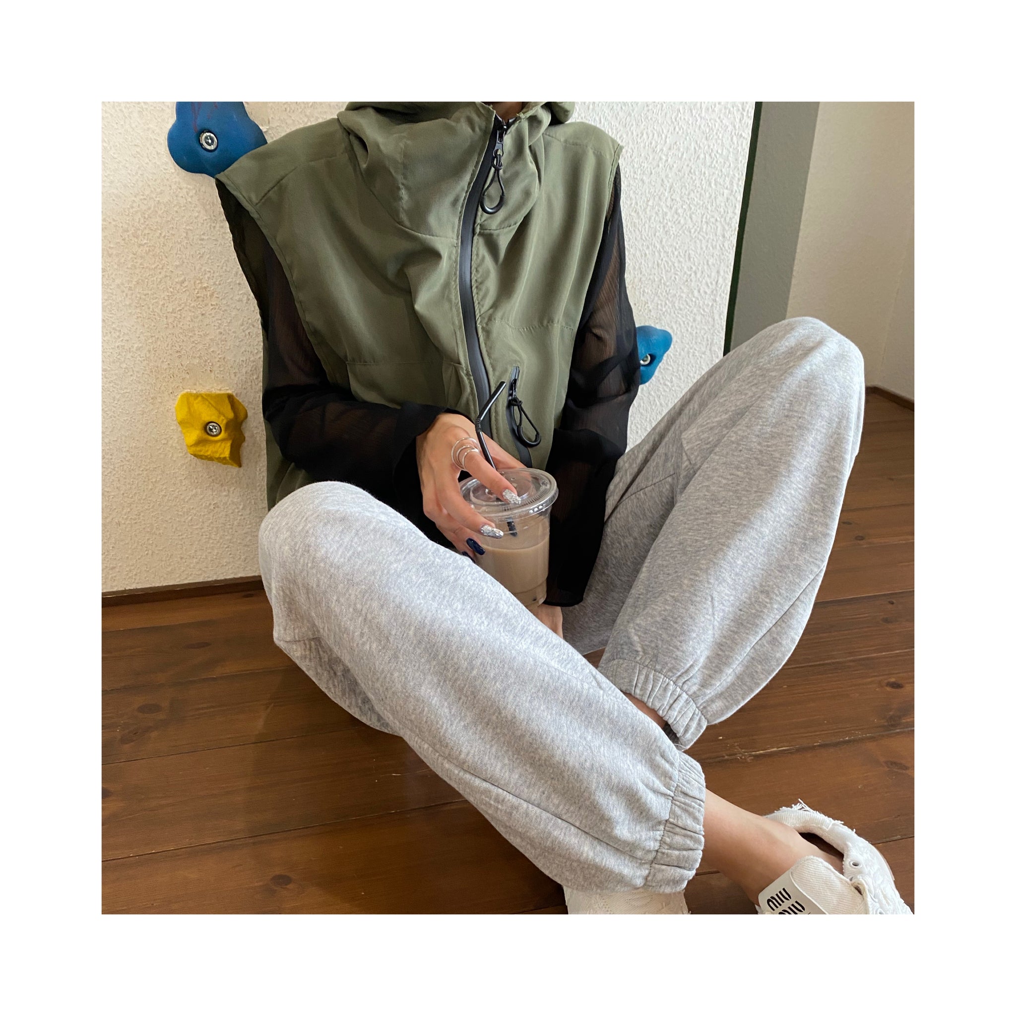 .seethrough layer tops