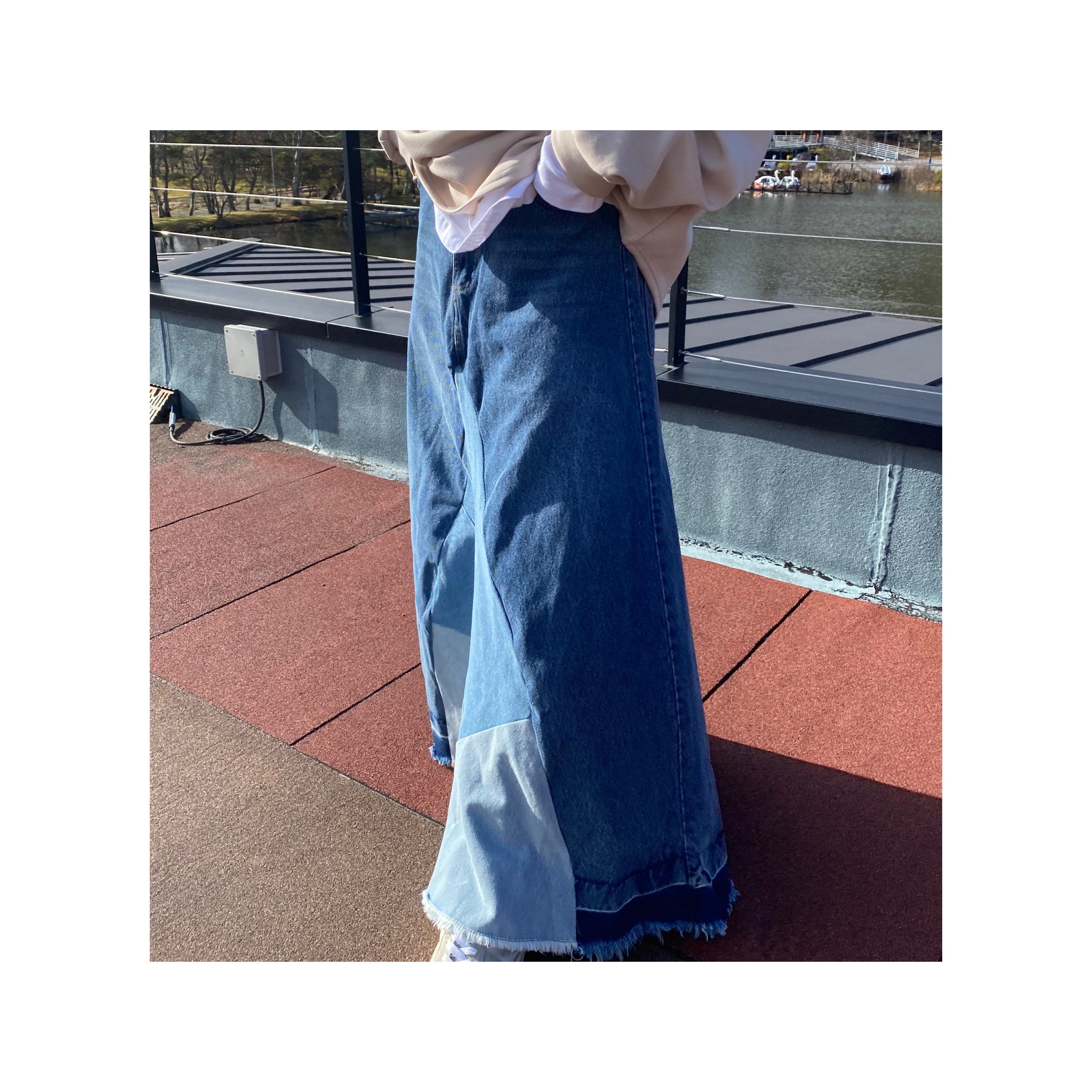 frin denim skirt