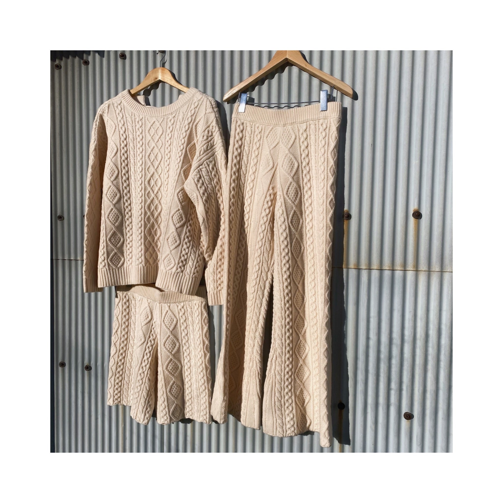 ALAIN laceup woolknit