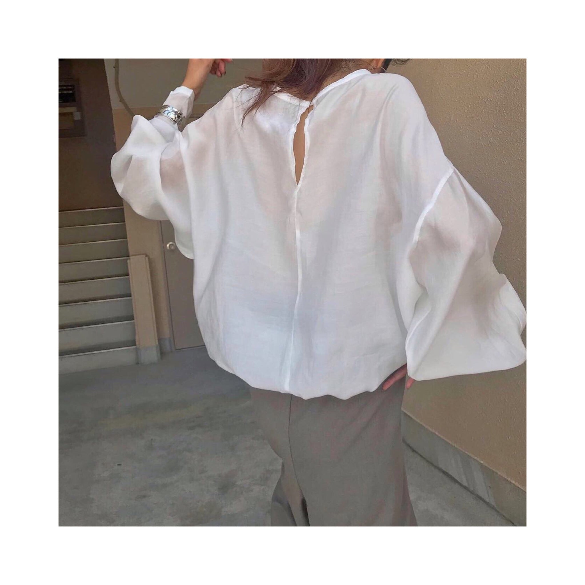 SILKER BACKPK BLOUSE